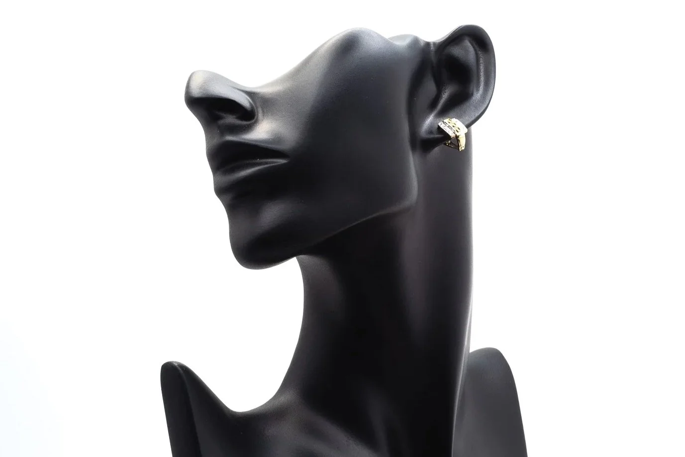(F)Yellow Gold Cubic Zirconia Lever Back Huggie Earrings