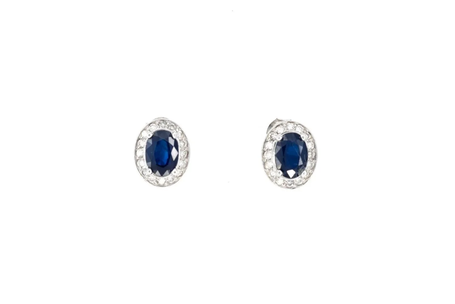 (T)White Gold Round Brilliant Cut Diamond Sapphire Halo Style Stud Earrings