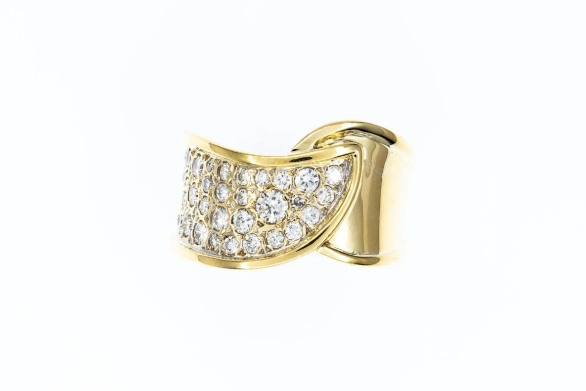 (T)Yellow Gold Round Brilliant Cut Diamond Band