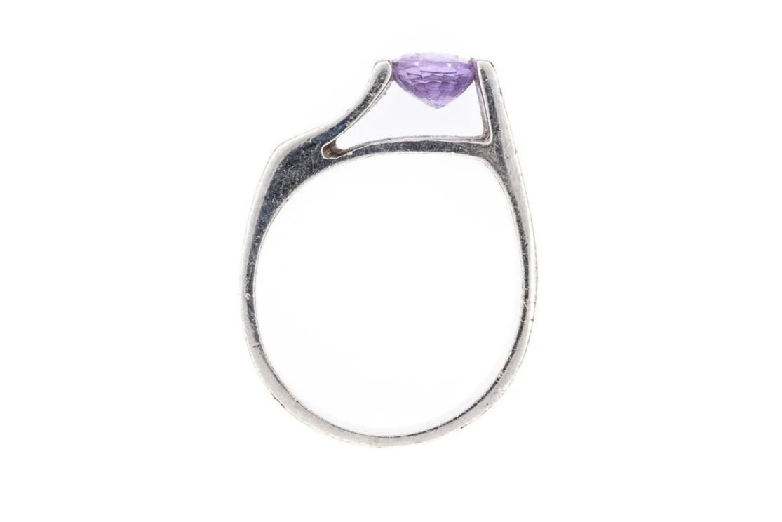 (F)White Gold Solitaire Kunzite Gemstone Ring
