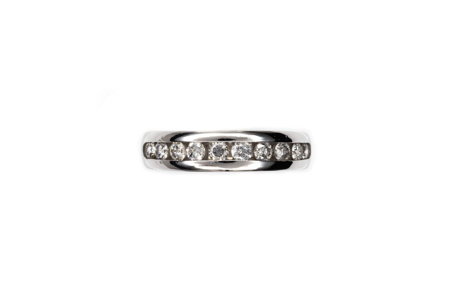 (T)White Gold Round Brilliant Cut Diamond Band