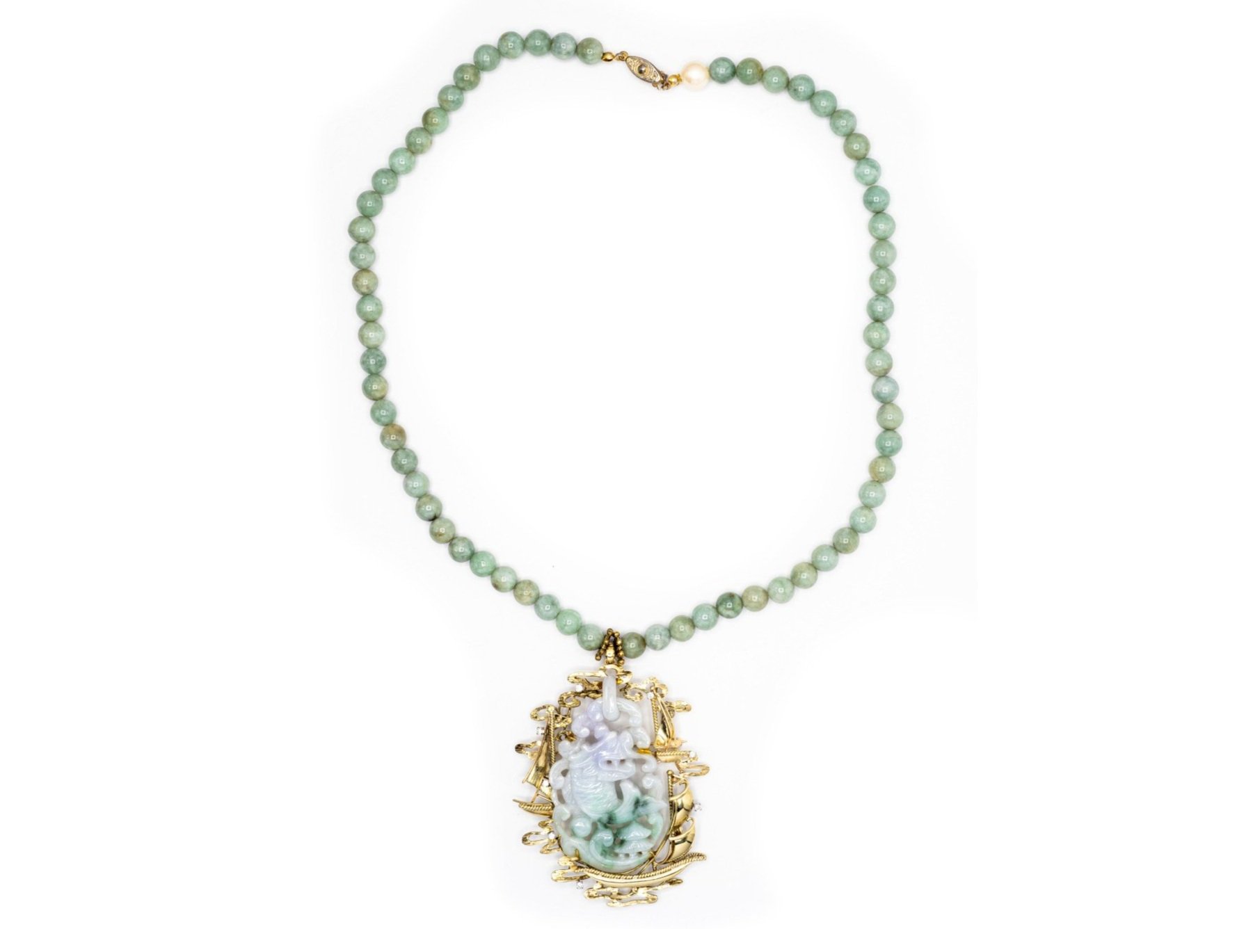 (T)Yellow Gold Diamond Jadeite Jade Serpentine Bead Strand Necklace