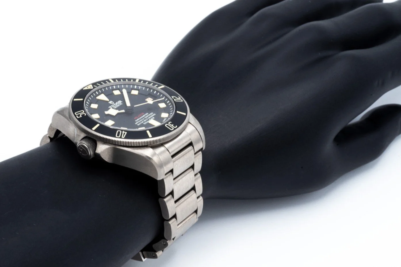 VWA-301 Titanium Tudor Pelagos Left Hand Rotor Self Winding