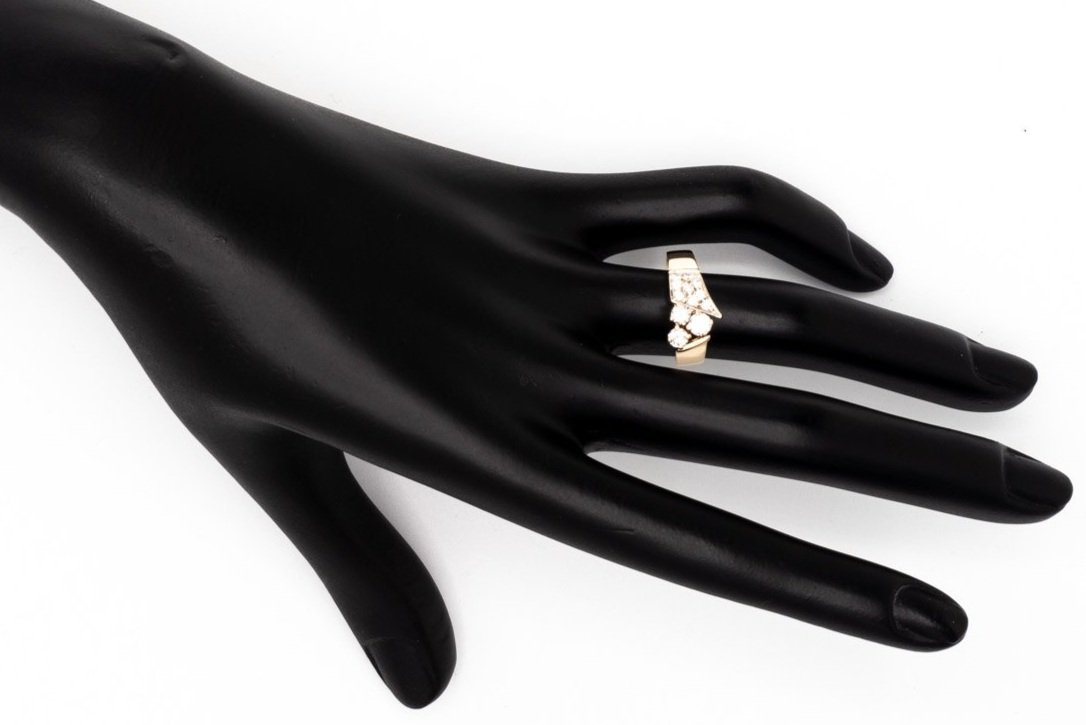 (H)Yellow White Gold Round Brilliant Cut Multi Diamond Ring