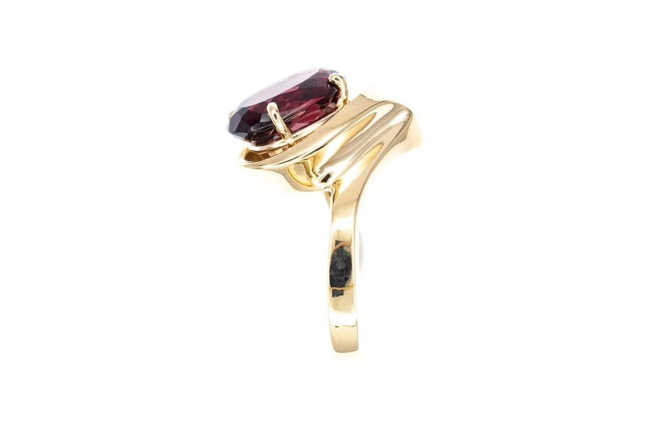 (S)Yellow Gold Solitaire Rhodolite Garnet Gemstone Ring
