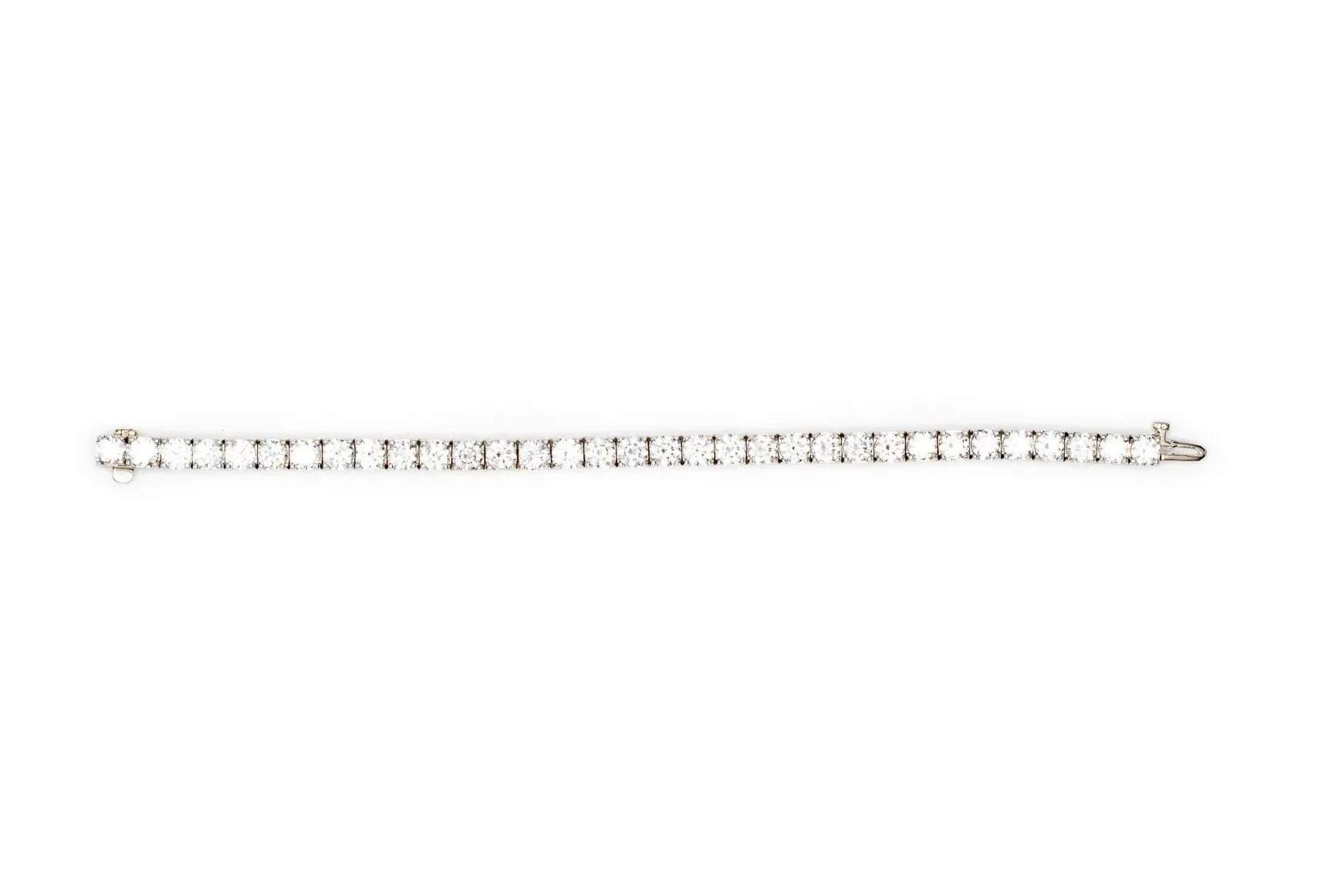 (T)White Gold Round Brilliant Cut Diamond Tennis Bracelet