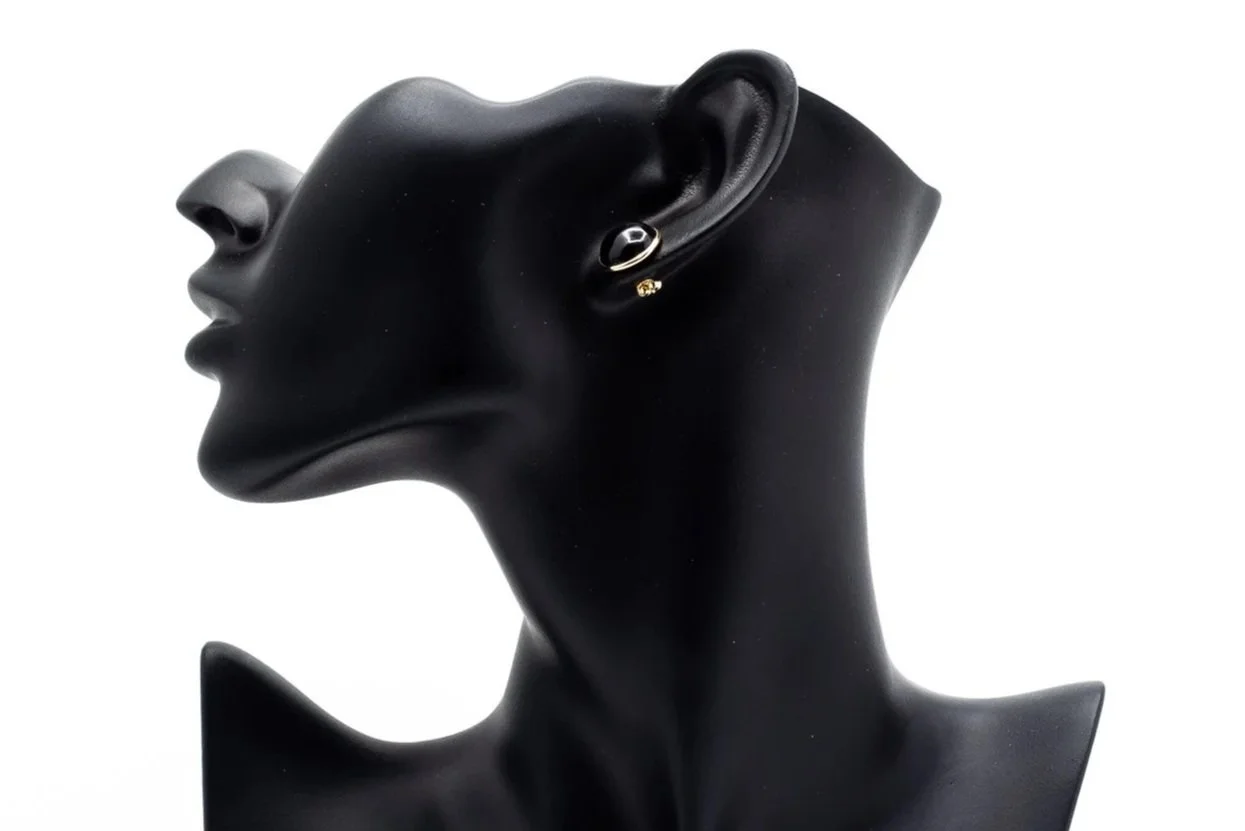 (S)Yellow Gold Solitaire Black Onyx Stud Earrings