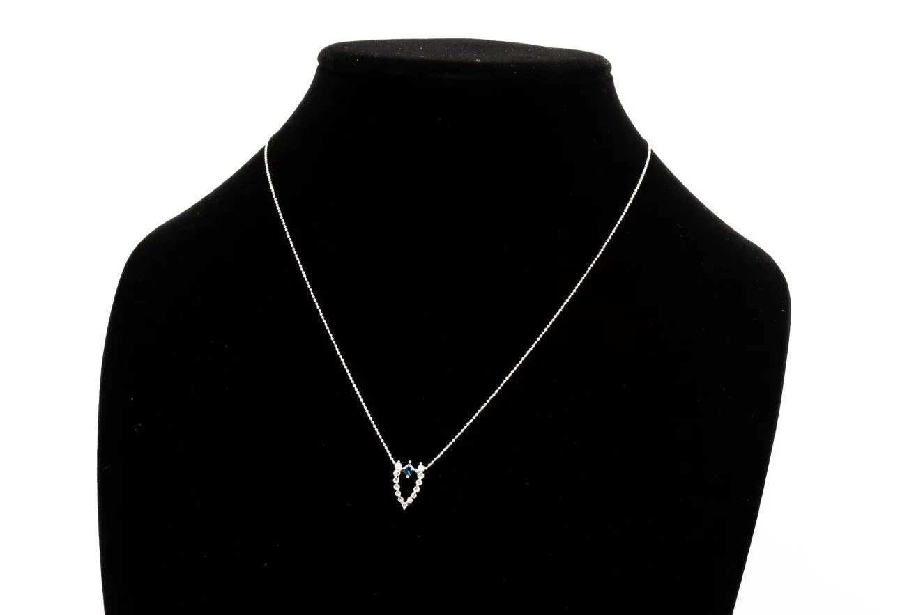 (F)White Gold Diamond Sapphire Slider Pendant