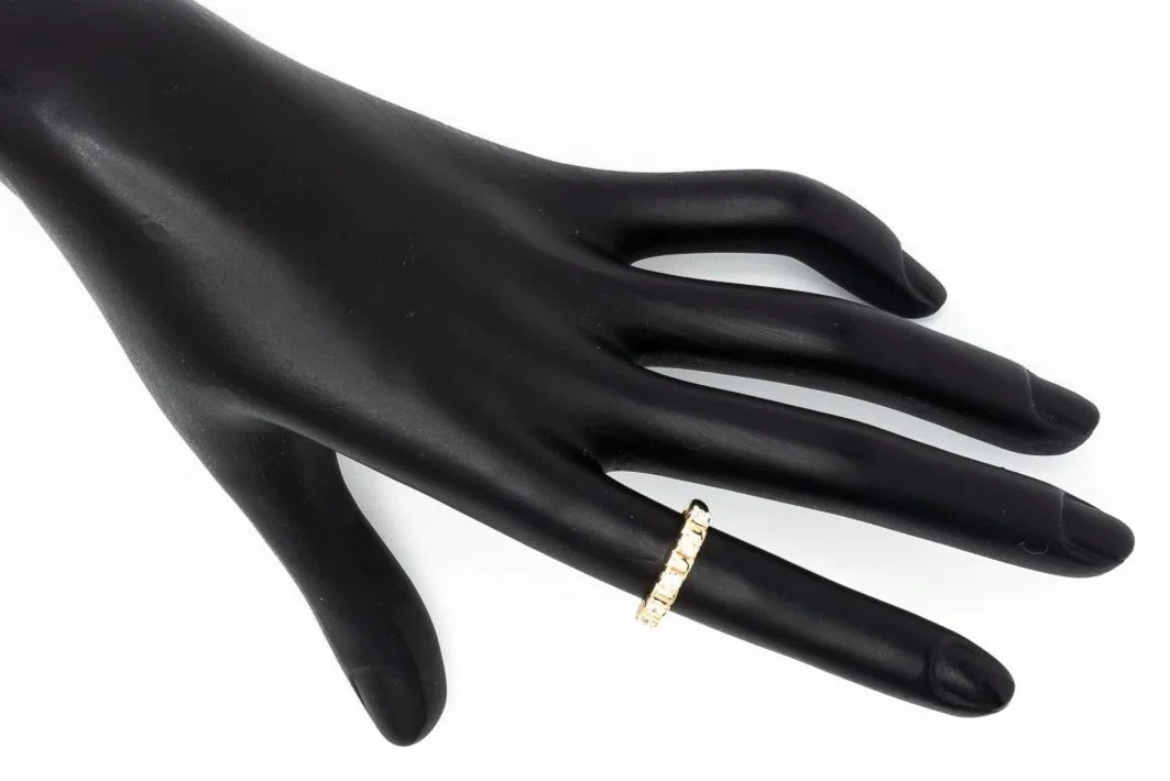 (H)Yellow Gold Round Brilliant Cut Diamond Band