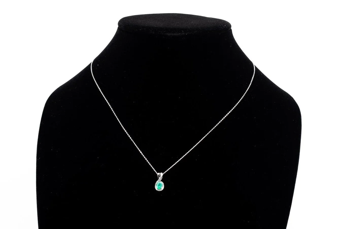 (F)White Gold Diamond Emerald Drop Slider Pendant