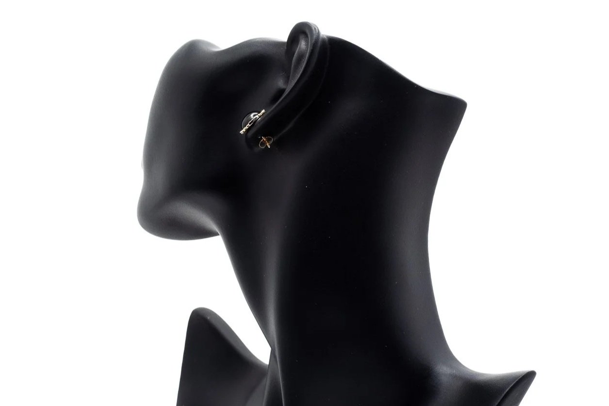 (B)Yellow Gold Diamond Black Onyx Stud Earrings