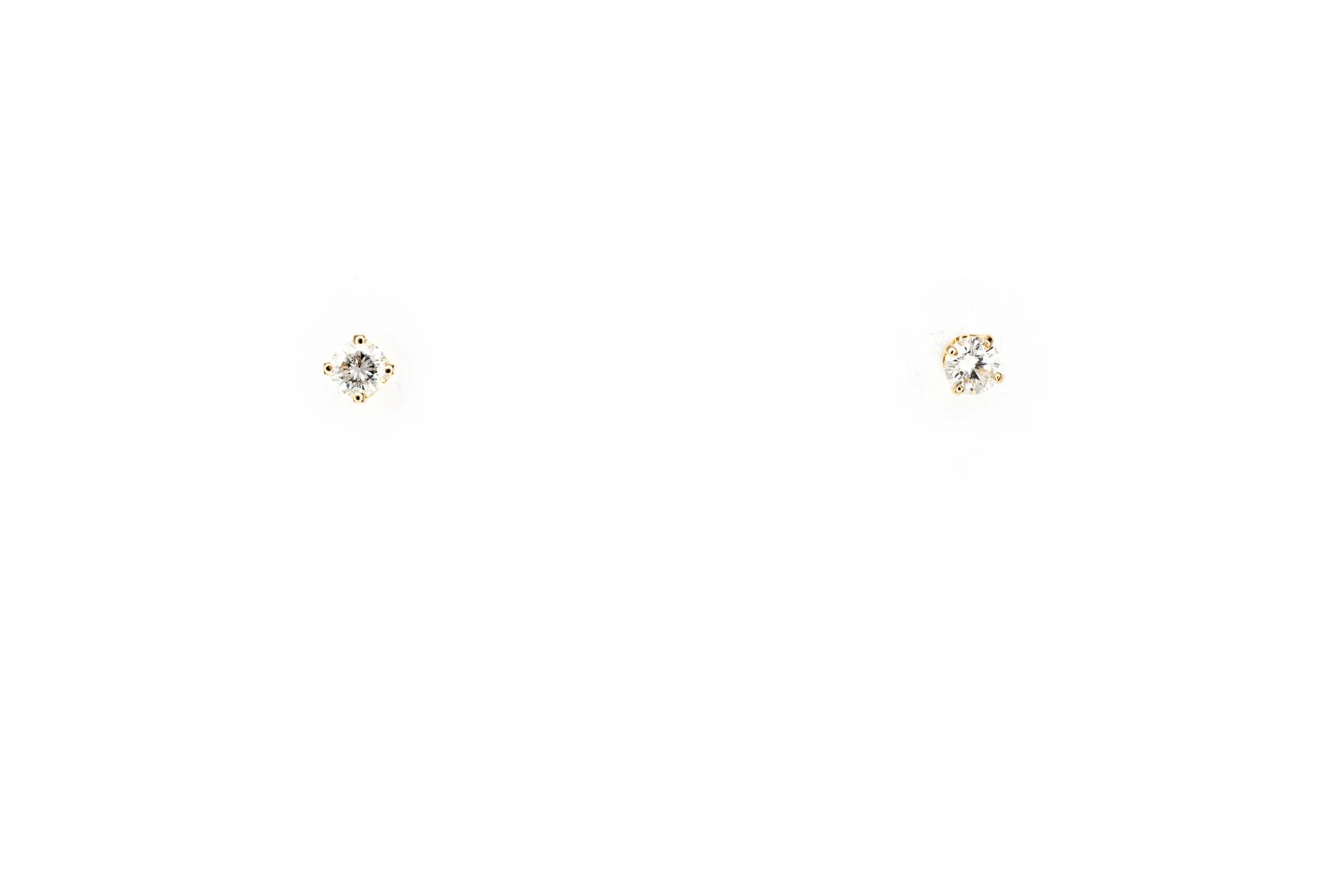 (T)Yellow Gold Solitaire Round Brilliant Cut Diamond Stud Earrings