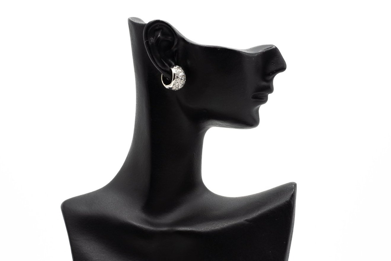 (S)White Gold Round Brilliant Cut Diamond Huggie Stud Earrings