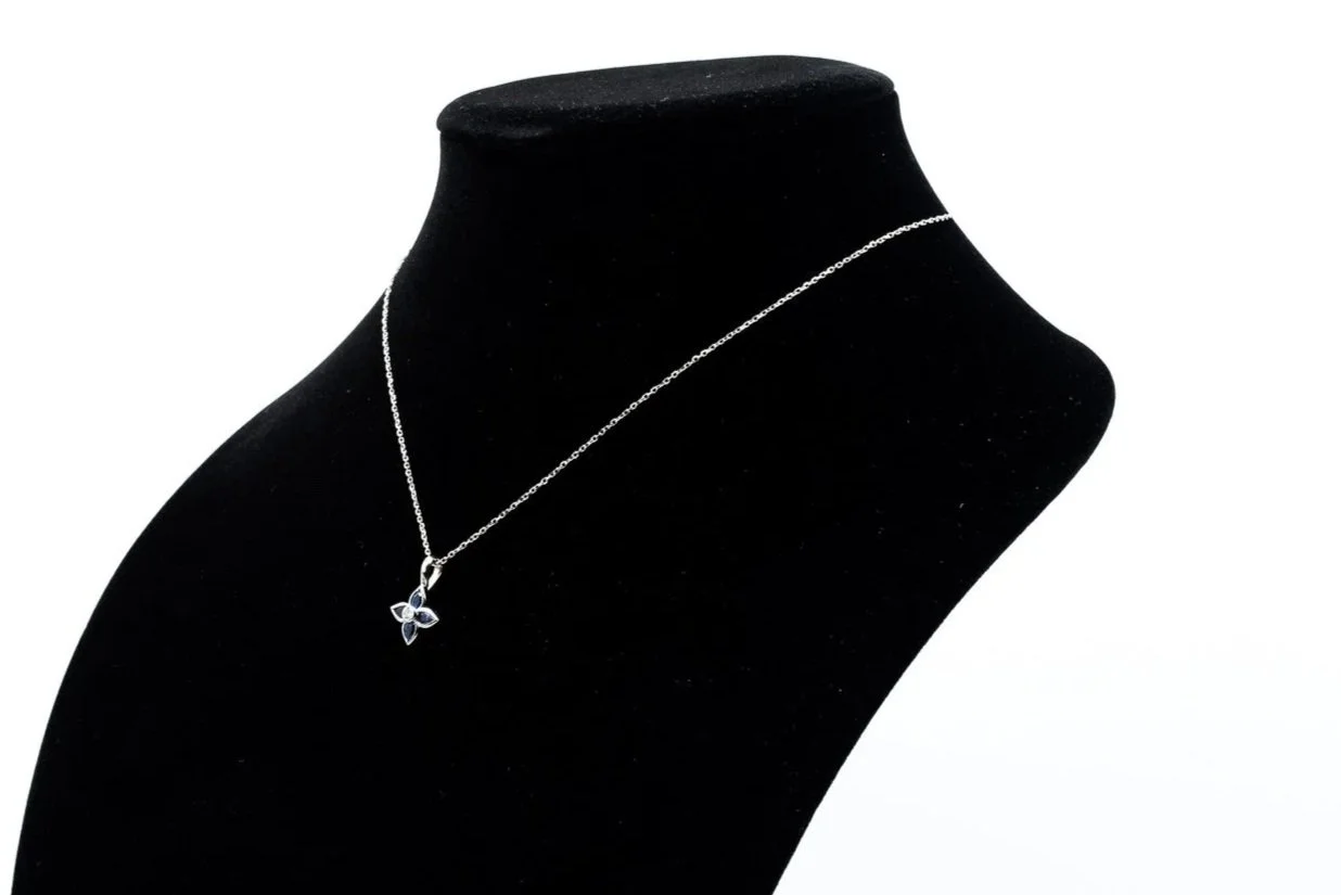 (S)White Gold Diamond Sapphire Drop Pendant