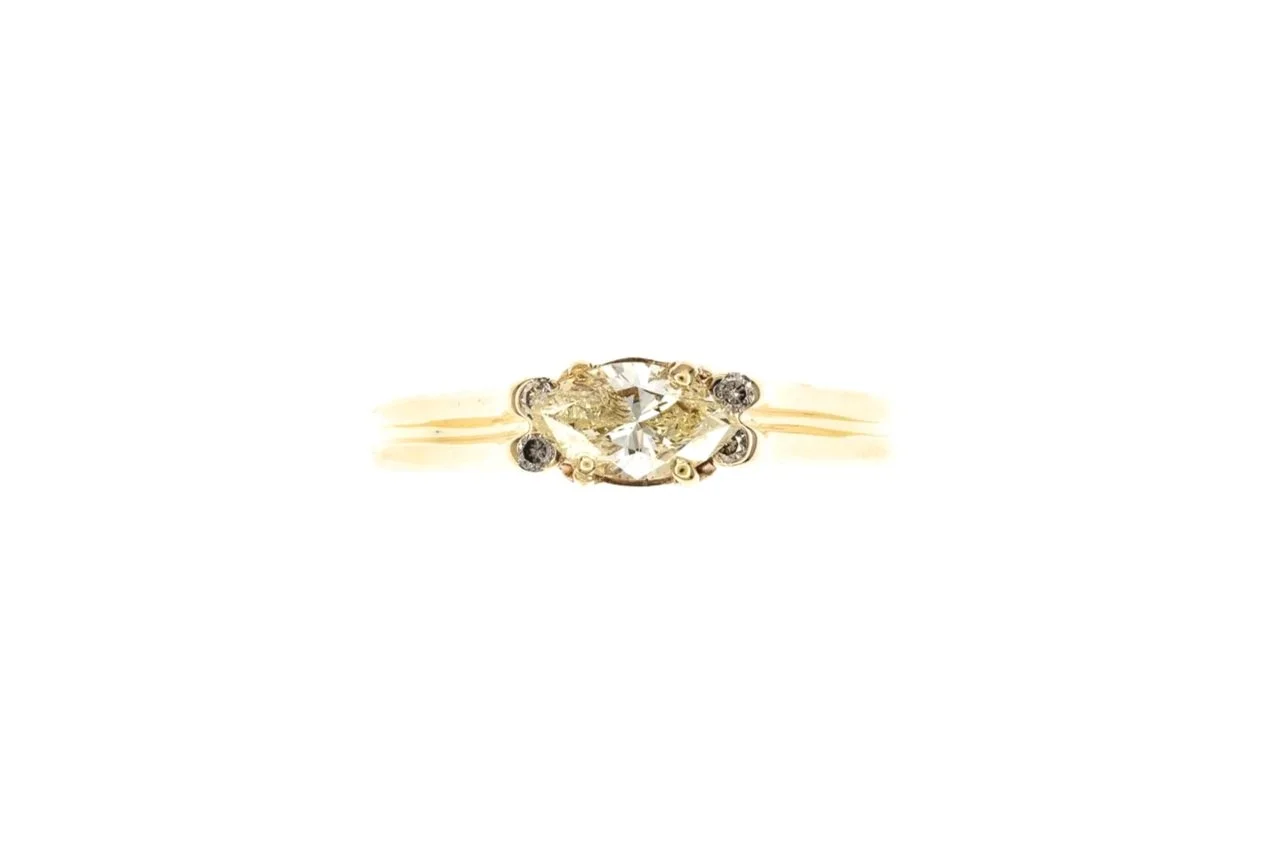 (T)Yellow Gold Round Marquise Brilliant Cut Diamond Engagement Ring