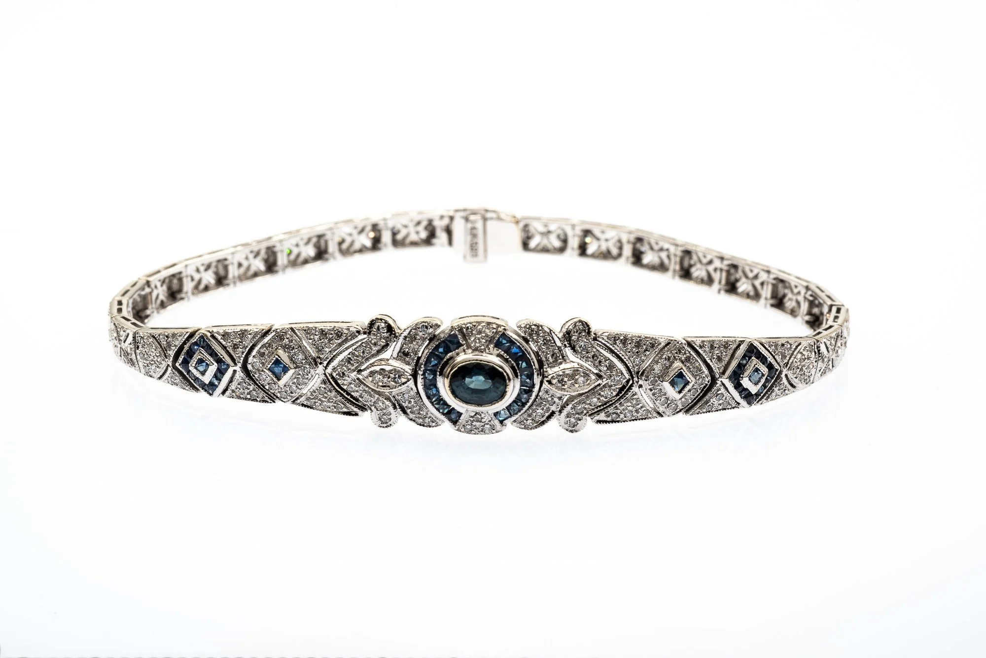 (F)White Gold Diamond Sapphire Fancy Link Bracelet