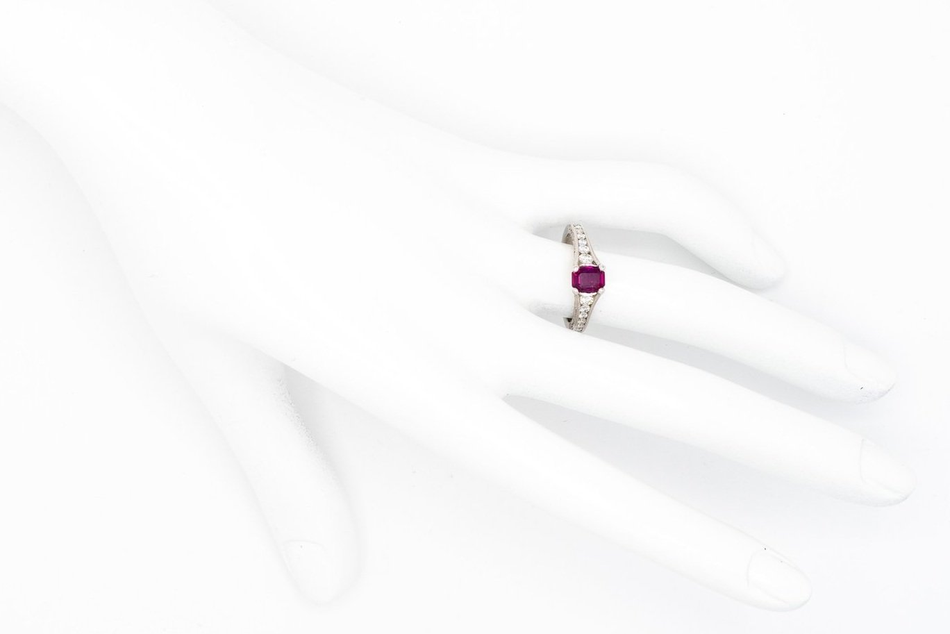 (H)Platinum Diamond Untreated Ruby Tacori Engagement Ring