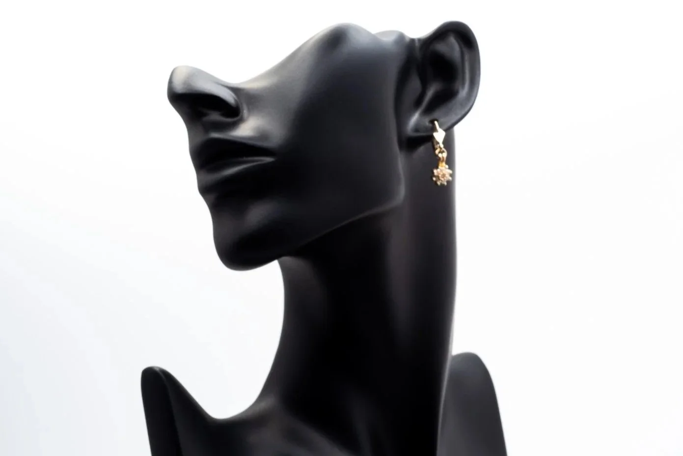(F)Yellow Gold Diamond Drop Dangle Lever Back Cluster Earrings