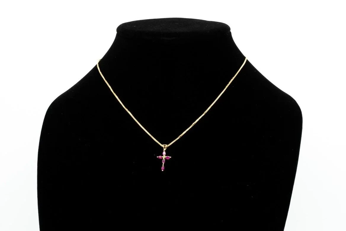 (F)Yellow Gold Ruby Cross Pendant