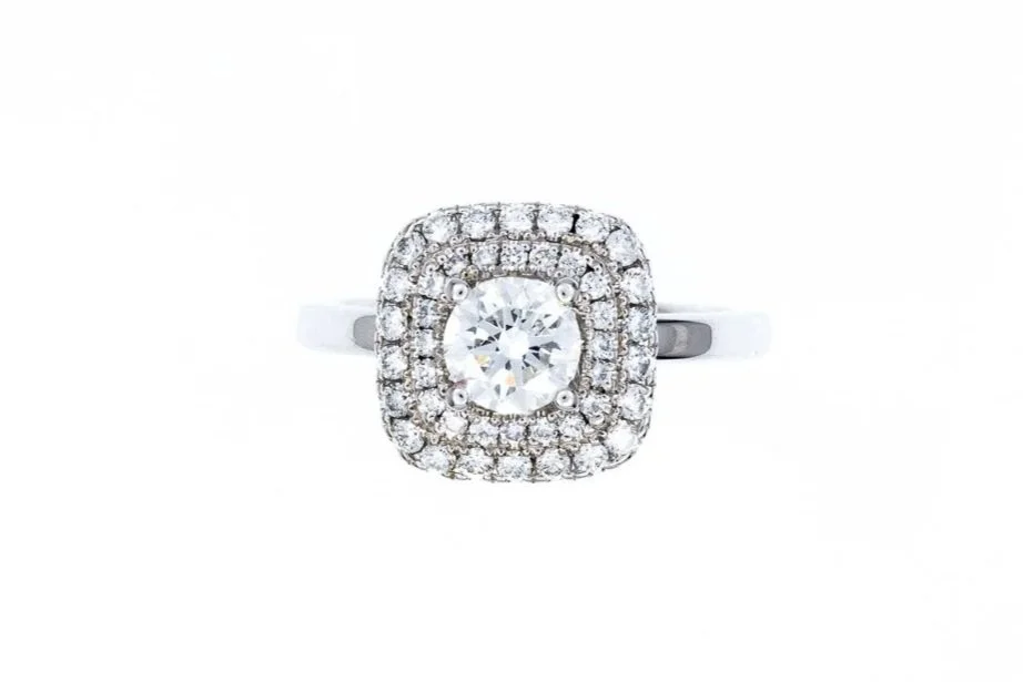 (T)White Gold Canadian Diamond Engagement Ring