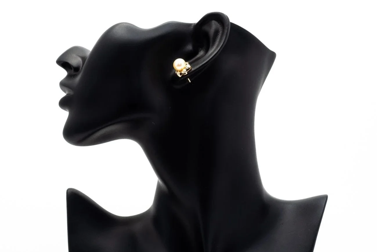 (S)Yellow Gold Diamond Akoya Cultured Pearl Stud Earrings