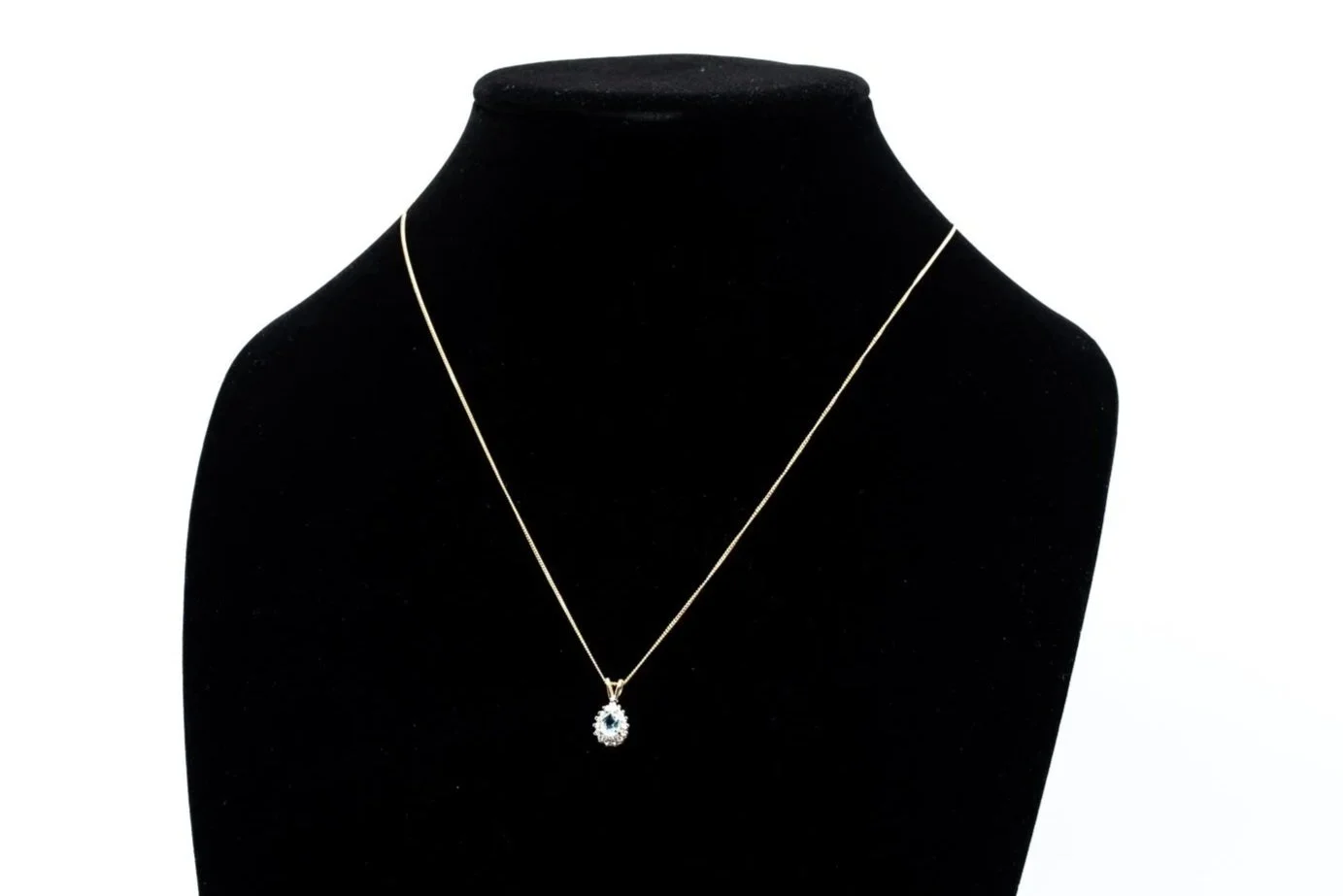 (F)Yellow Gold Diamond Aquamarine Drop Cluster Pendant