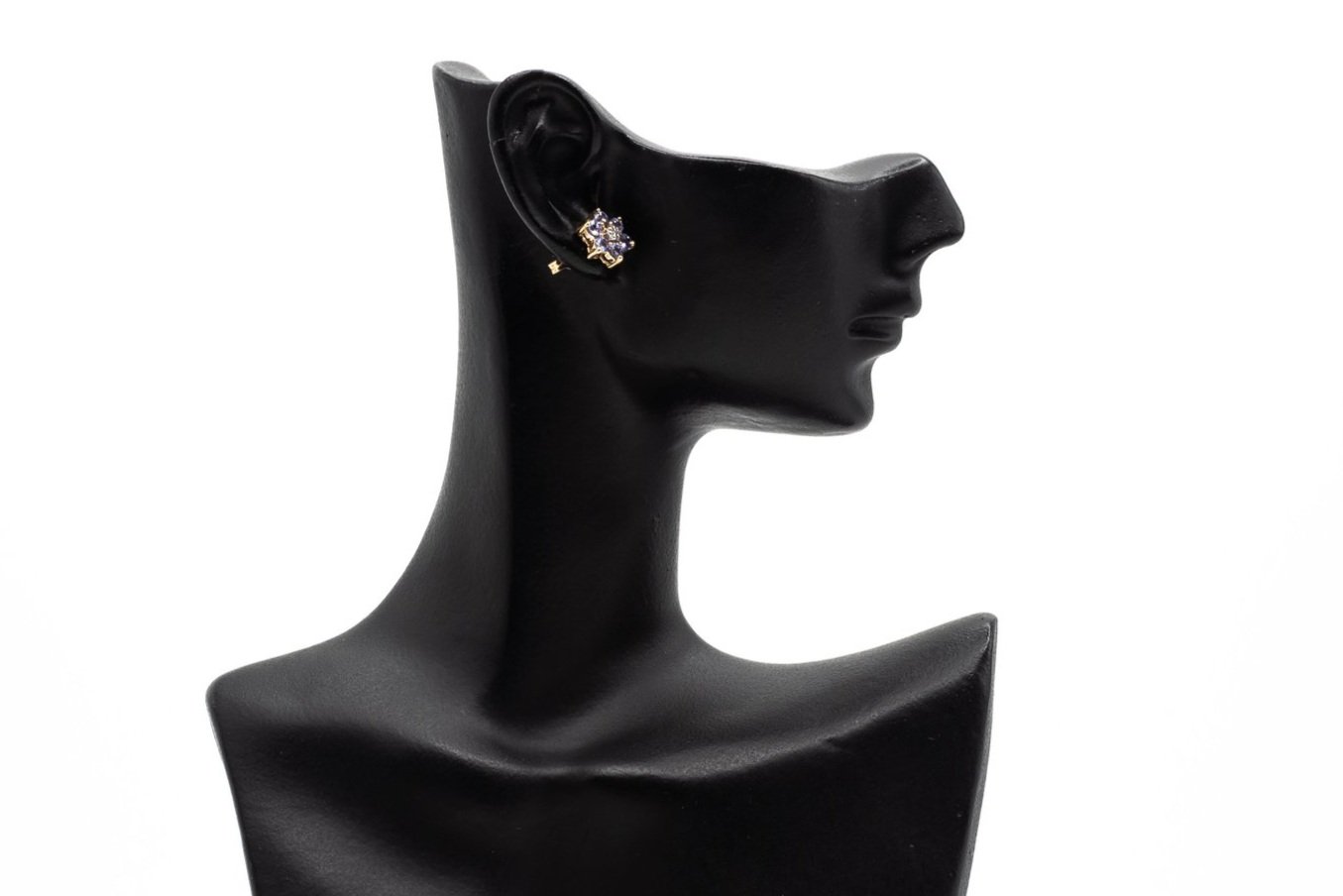 (S)Yellow Gold Diamond Tanzanite Cluster Stud Earrings