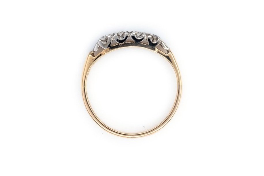 (F)Yellow Gold Single Cut Diamond Band