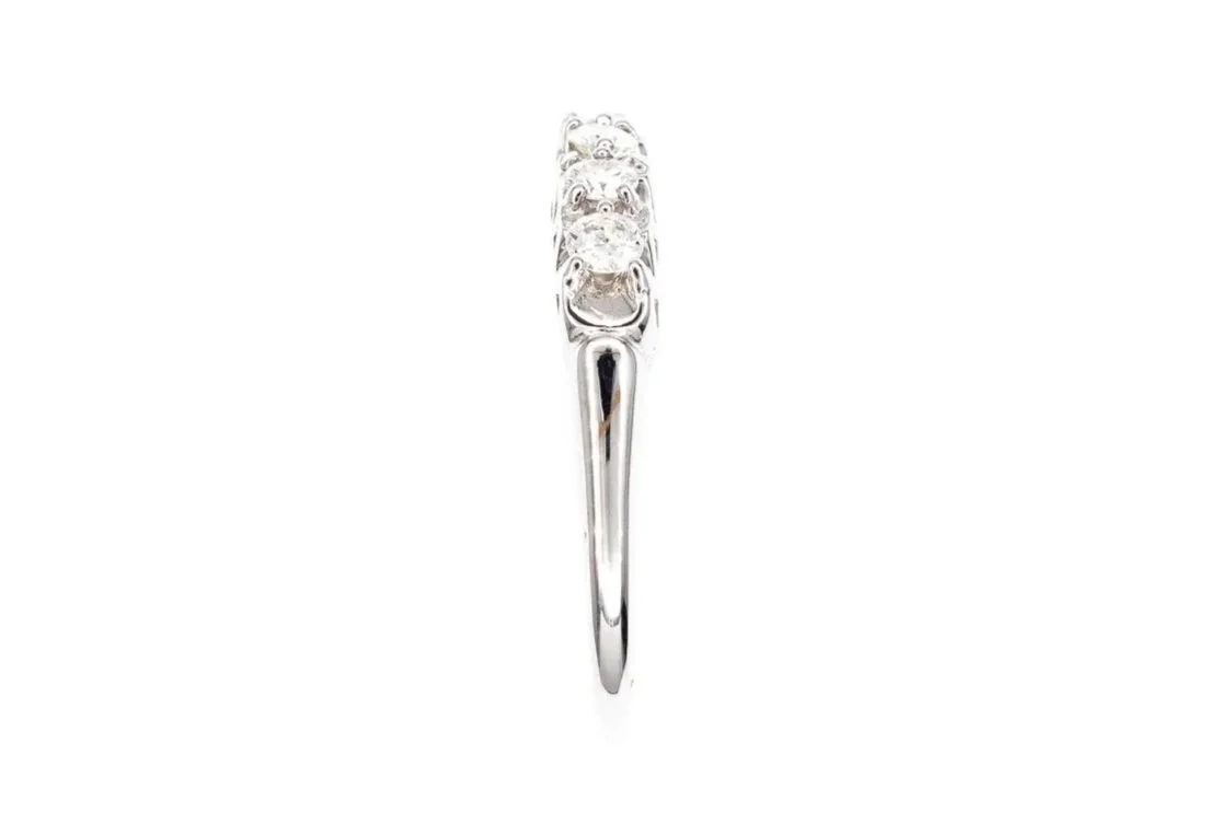 (S)White Gold Round Brilliant Cut Diamond Band