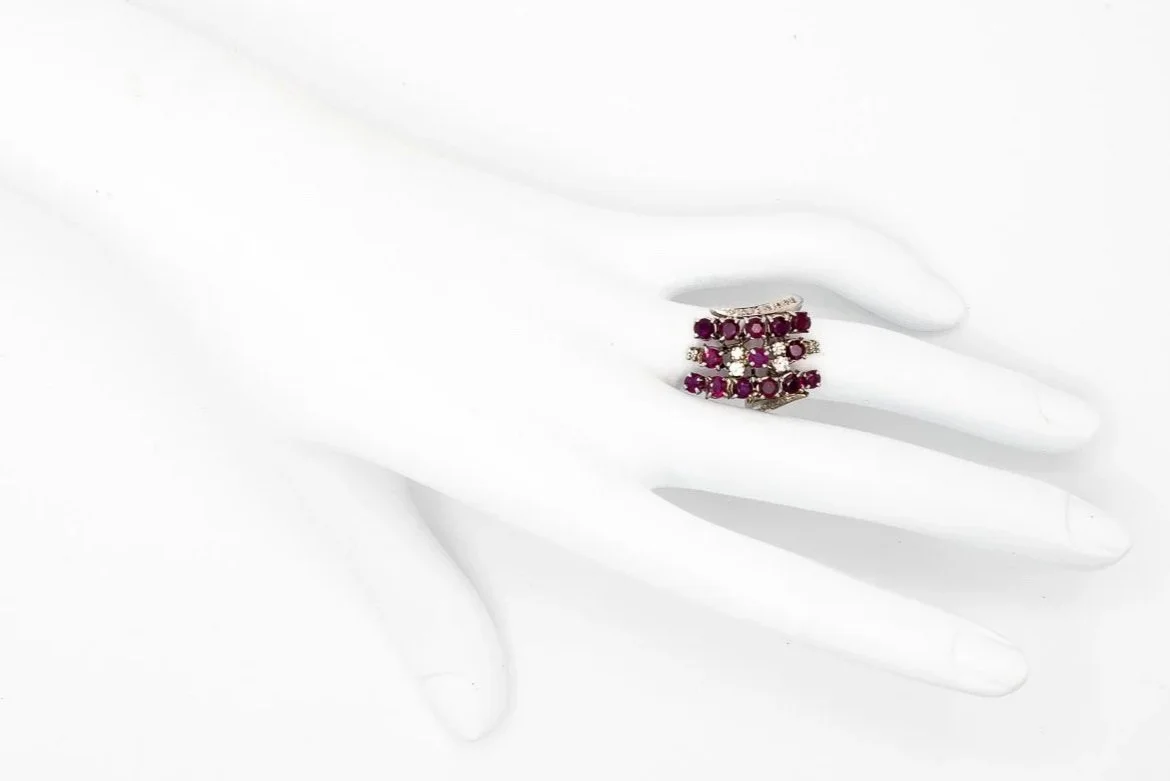 (H)White Gold Diamond Ruby Gemstone Ring