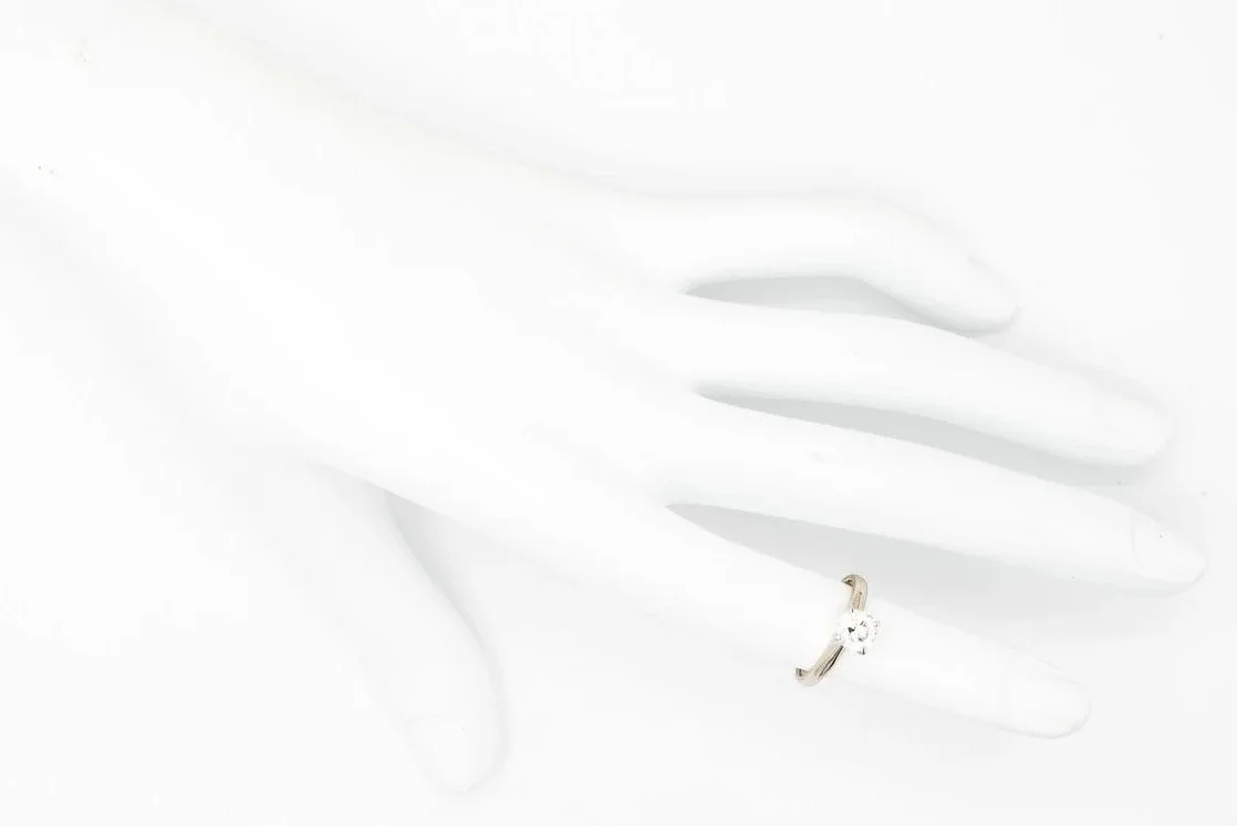 (H)White Gold Solitaire Round Modified Brilliant Cut Canadian Diamond Engagement Ring