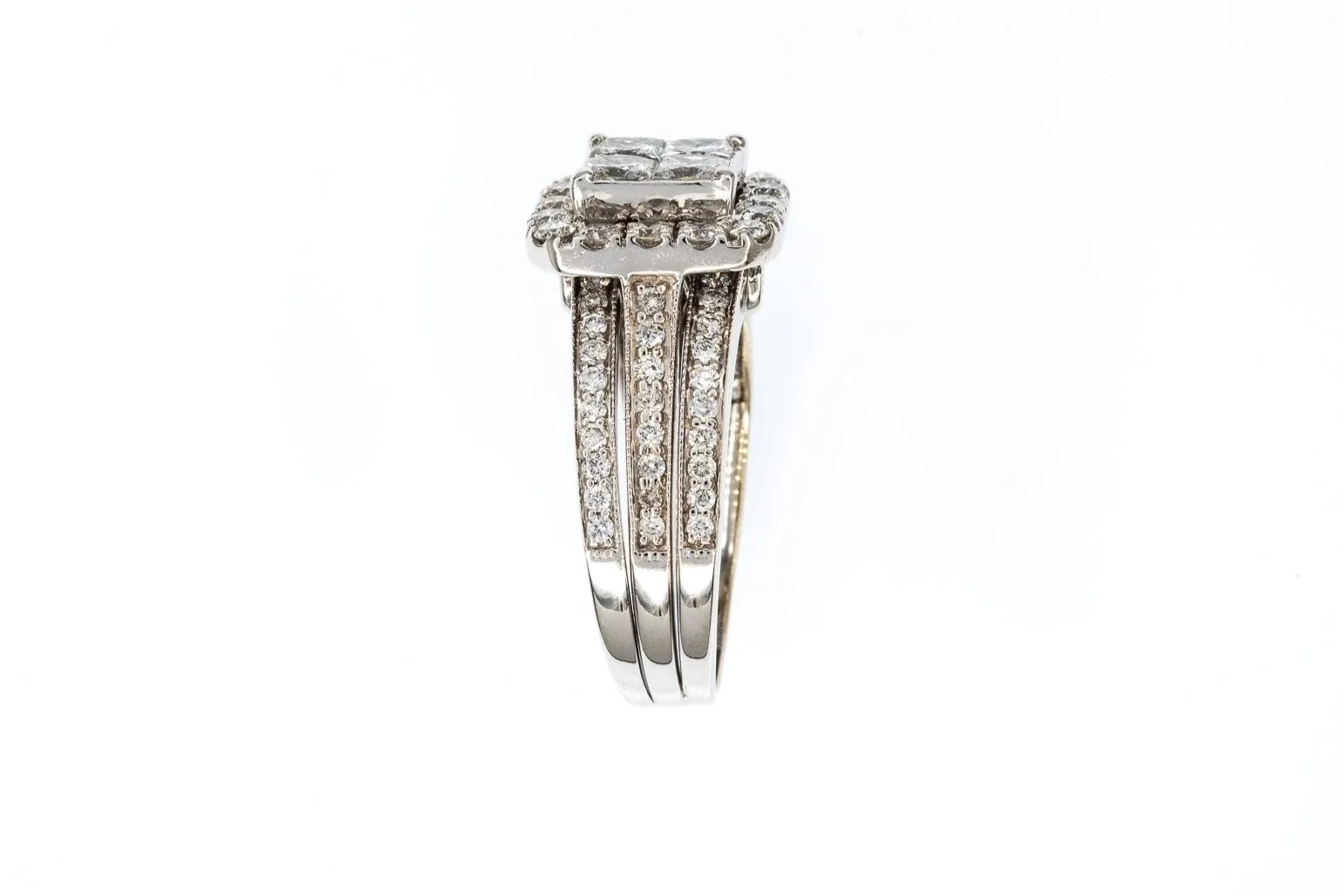 (S)White Gold Princess Cut Round Brilliant Cut Multi Diamond Ring