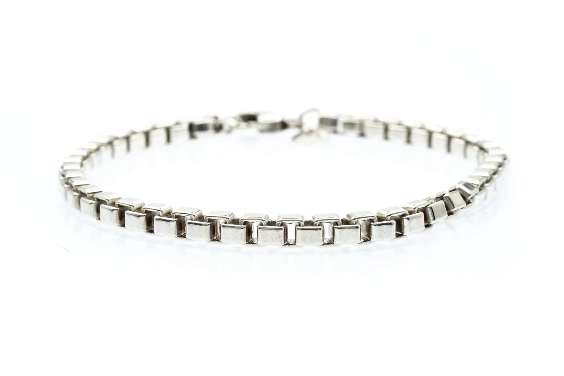 (F)Sterling Silver Tiffany & Co. Venetian Box Link Bracelet