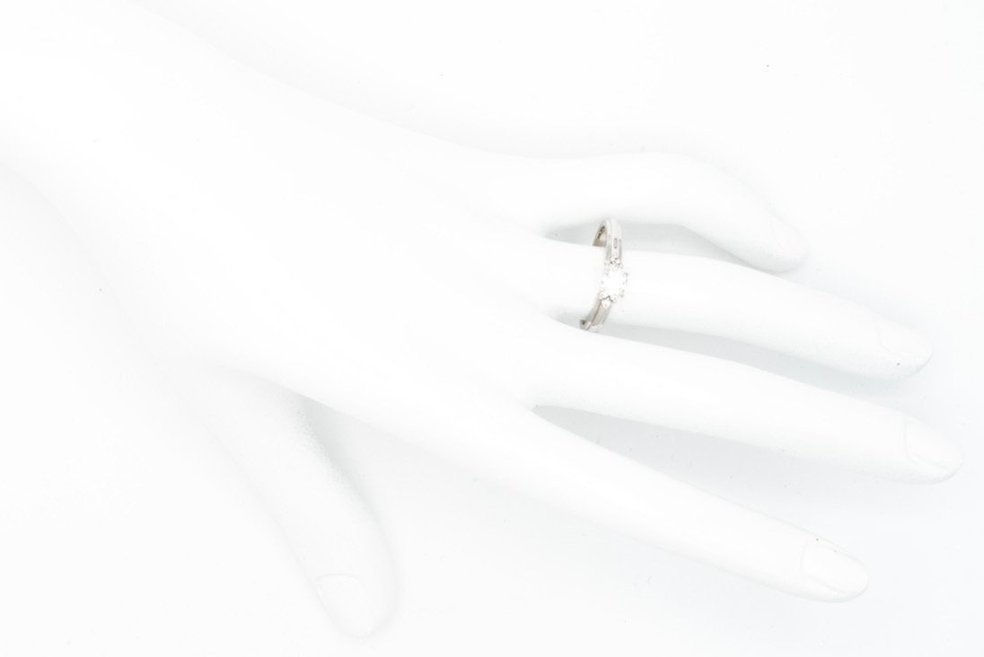 VRE-188+HAND.jpg