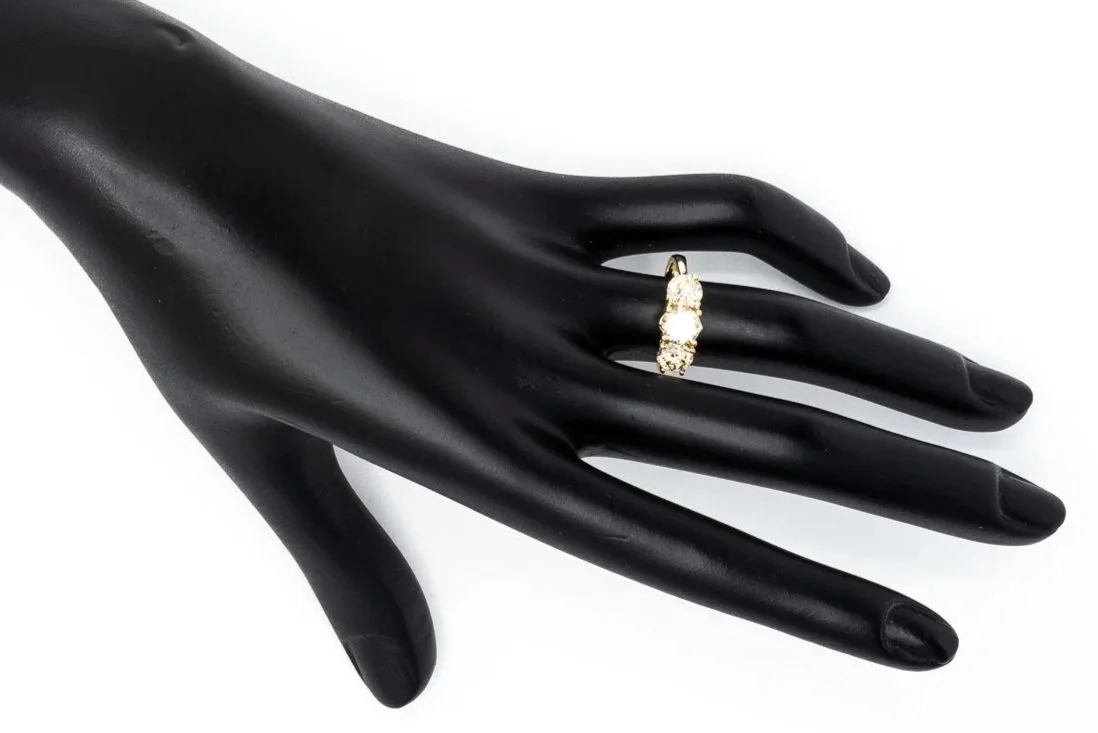 (H)Yellow Gold Round Brilliant Cut Multi Diamond Ring