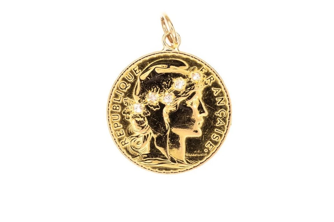 (Tb)Yellow Gold Single Cut Diamond French Francs Coin Pendant