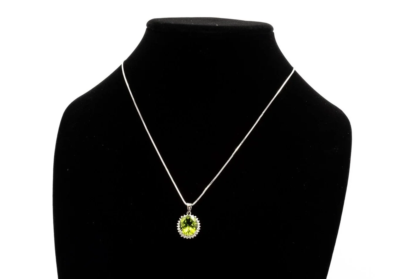 (F)White Gold Diamond Peridot Drop Dangle Cluster Pendant