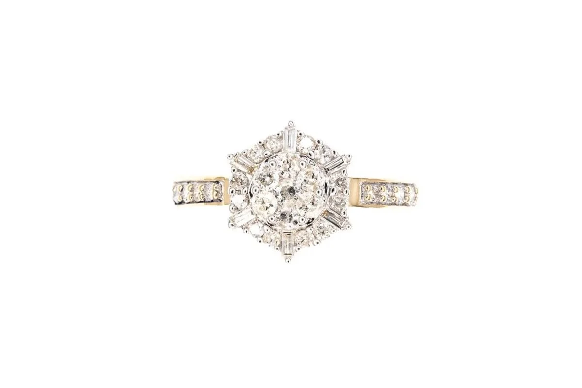 (T)White Yellow Gold Round Brilliant Baguette Cut Multi Diamond Ring