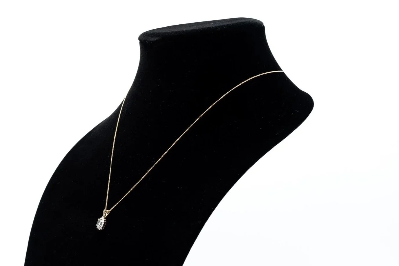 (S)Yellow Gold Diamond Aquamarine Drop Cluster Pendant