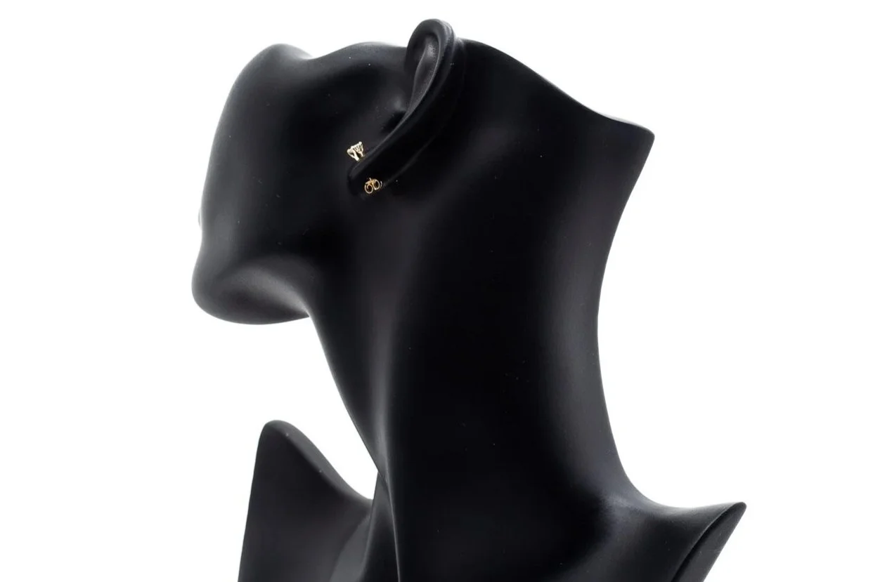 (B)Yellow Gold Solitaire Round Brilliant Cut Diamond Stud Earrings