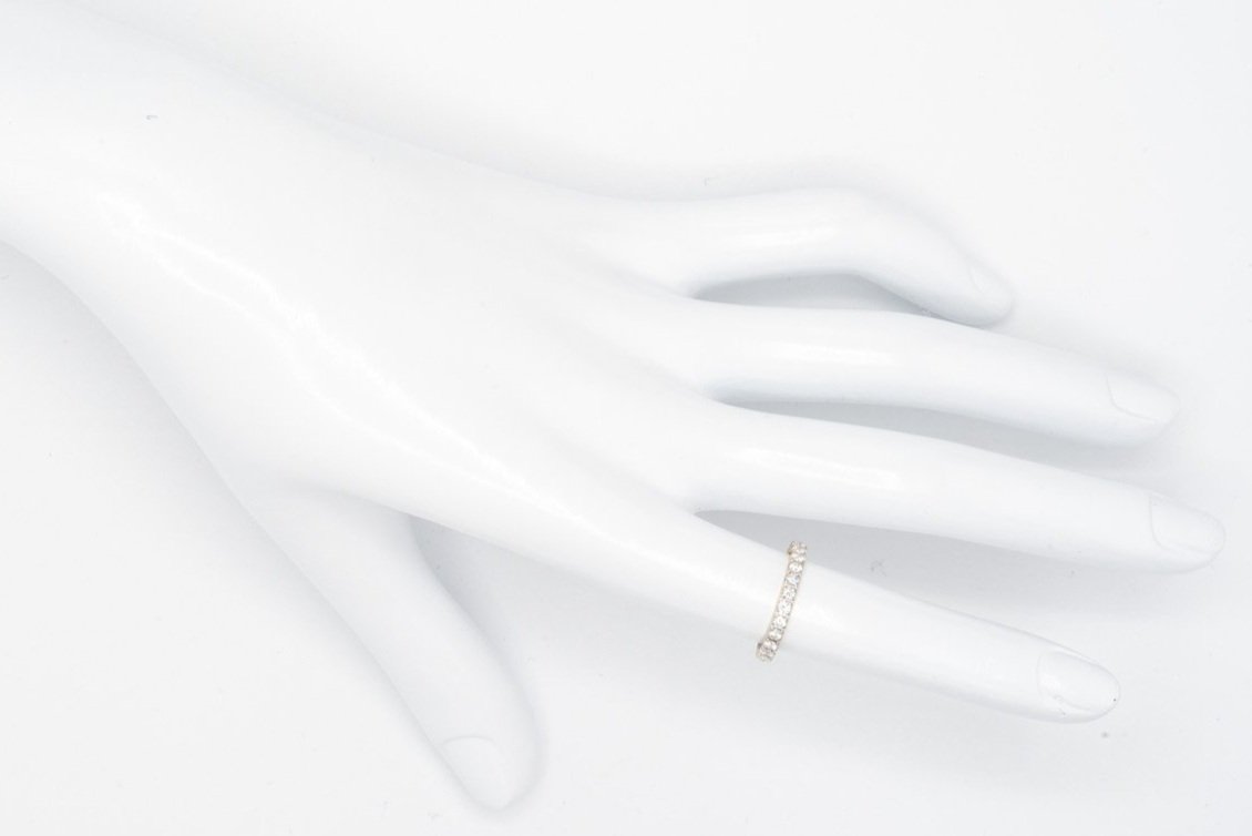 (H)White Gold Round Brilliant Cut Diamond Eternity Band