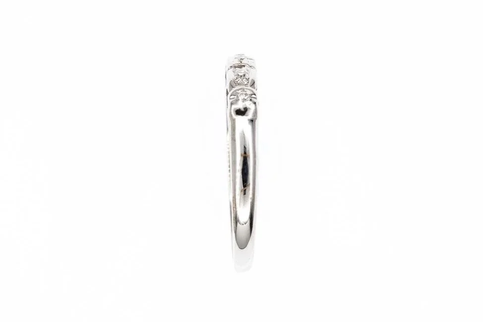 (S)White Gold Single Cut Diamond Band