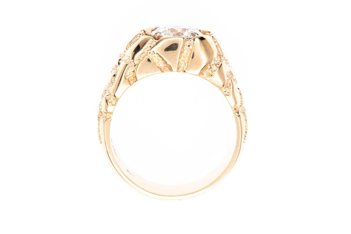 (F)Yellow Gold Solitaire Round Brilliant Cut Diamond Men's Band