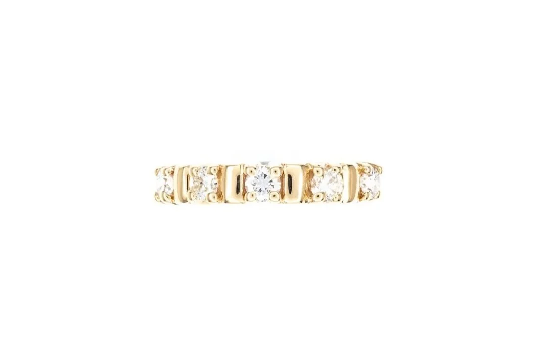 (T)Yellow Gold Round Brilliant Cut Diamond Band