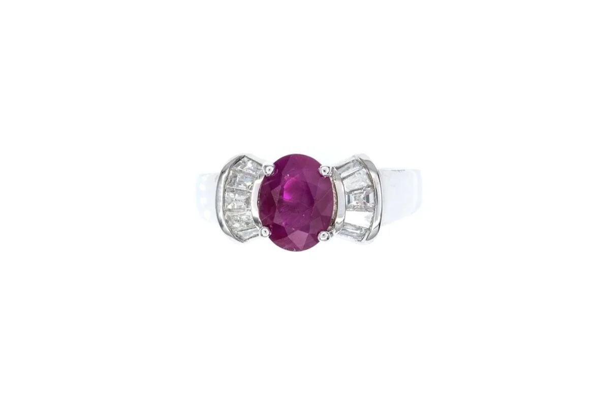(T)White Gold Diamond Ruby Gemstone Ring