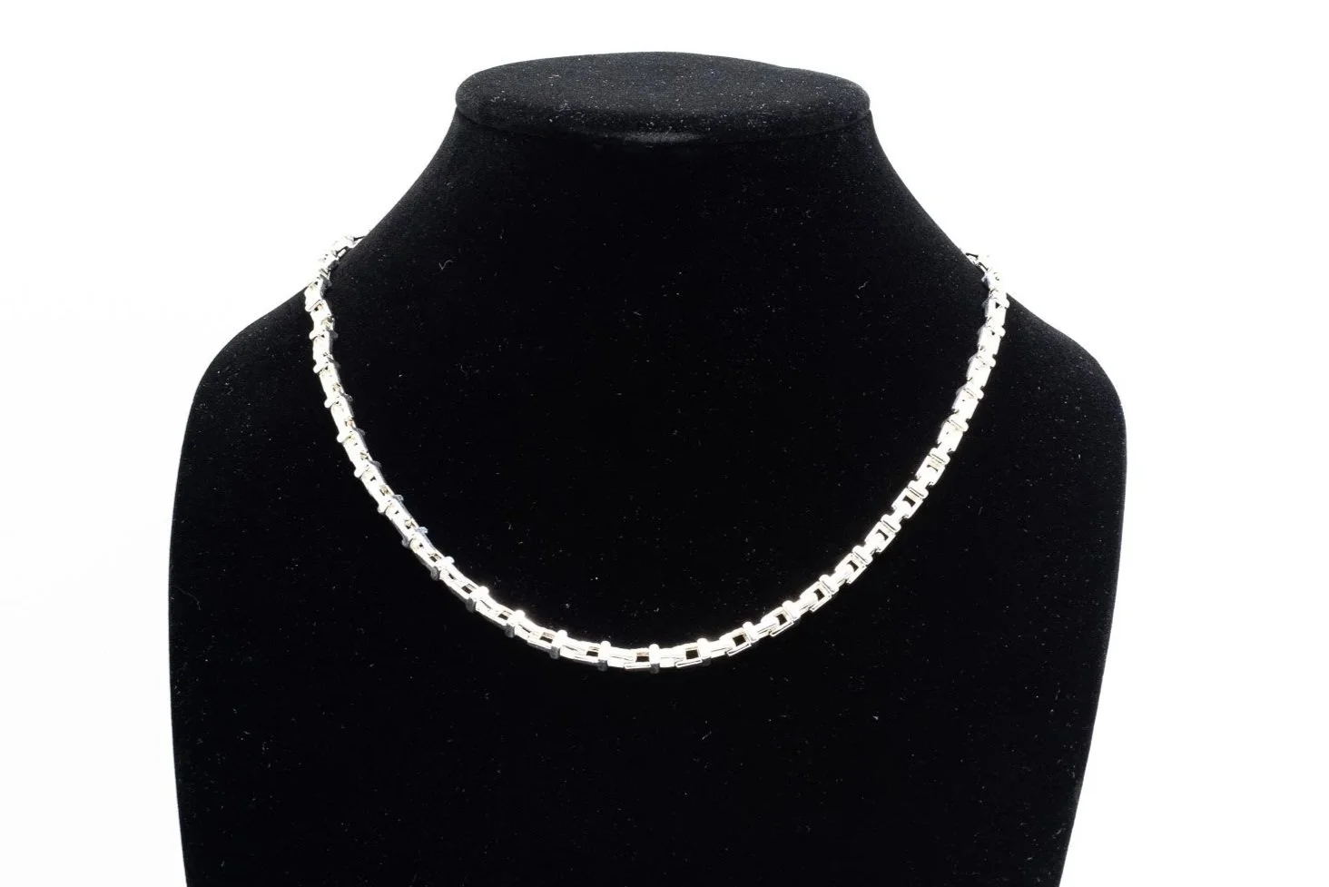 (F)Sterling Silver Tiffany & Co. T Link Designer Necklace