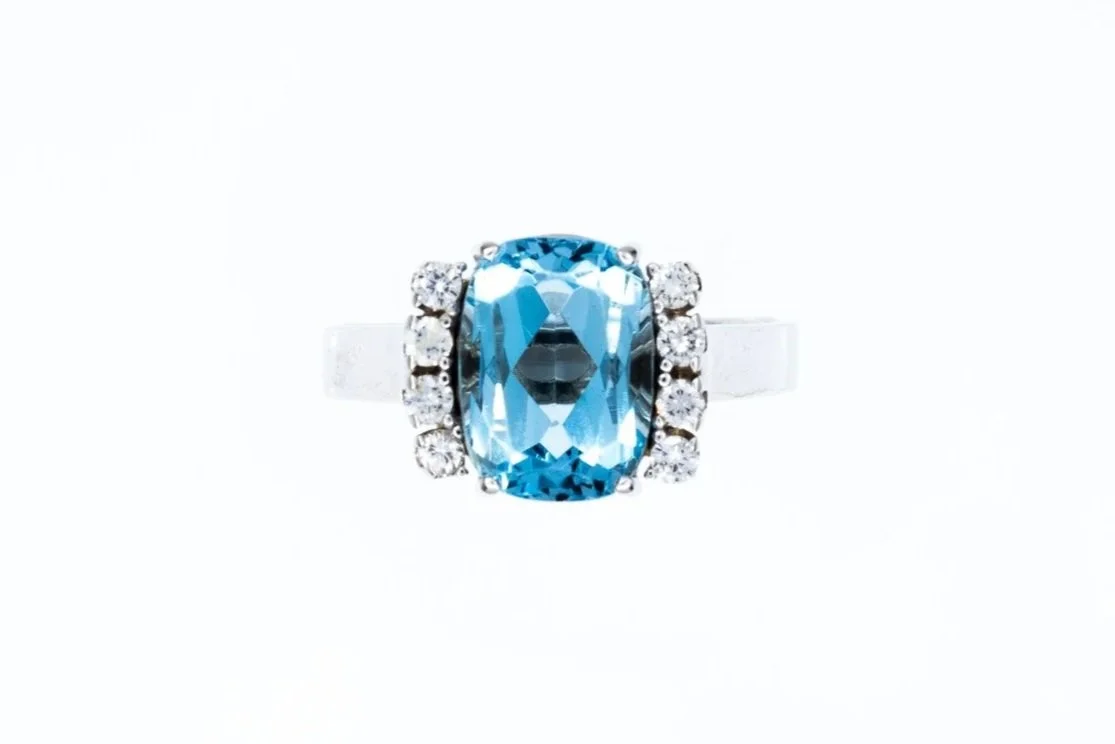 (T)White Gold Diamond Aquamarine Gemstone Ring