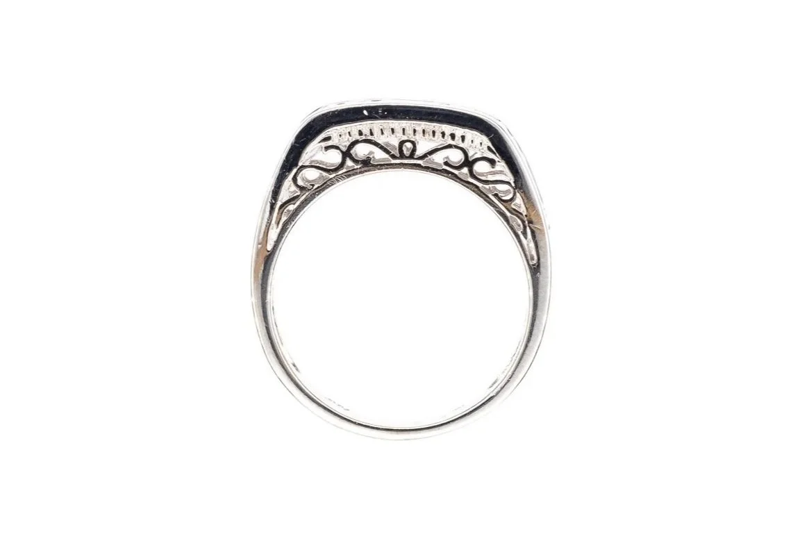 (F)White Gold Round Brilliant Cut Multi Diamond Ring
