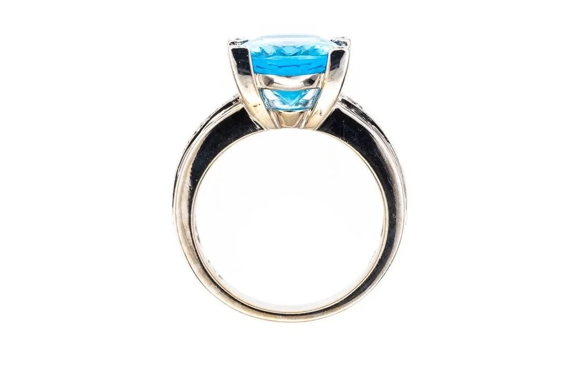 (F)White Gold Diamond Blue Topaz Gemstone Ring