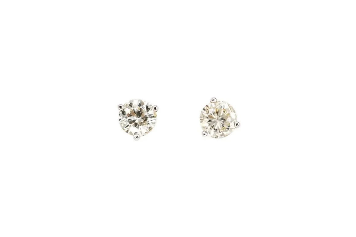 (T)White Gold Solitaire Old European Cut Diamond Stud Earrings